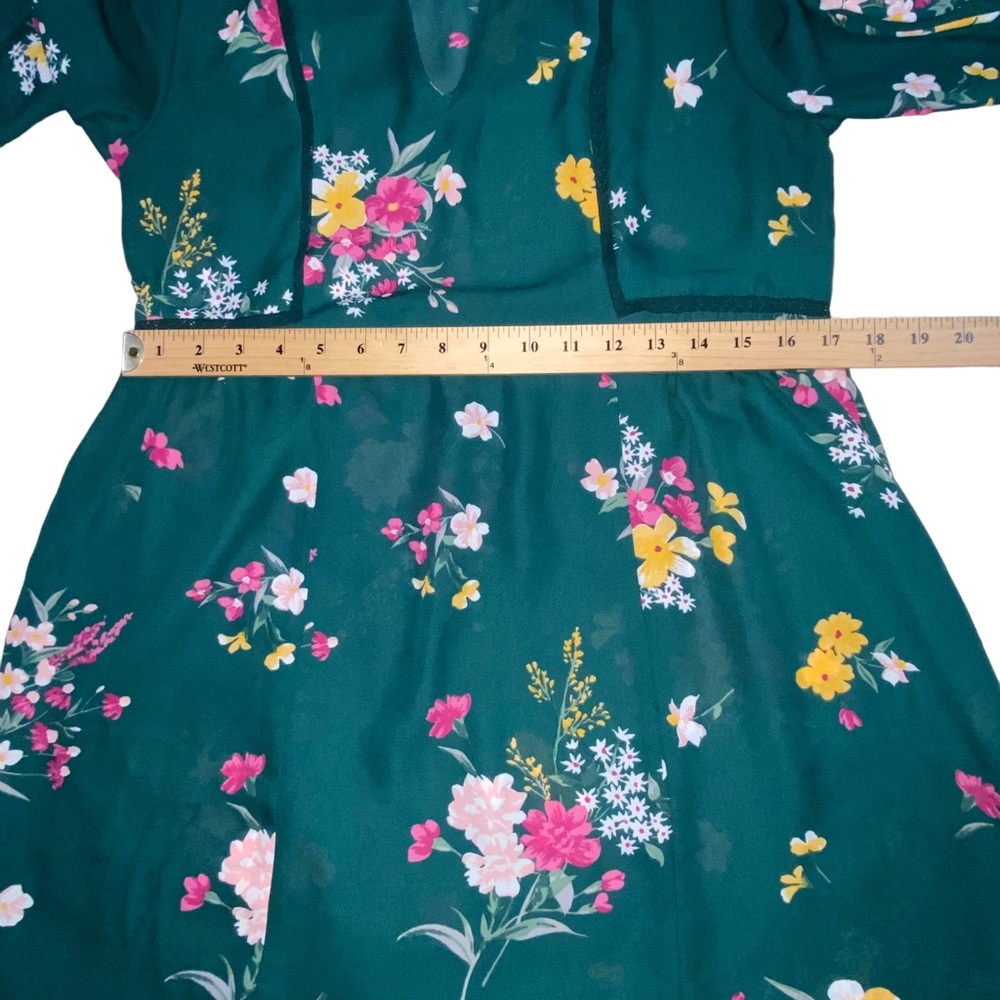 Old Navy Boho Women’s XS Green Floral Lightweight Peasant Dress - Picture 4 of 12